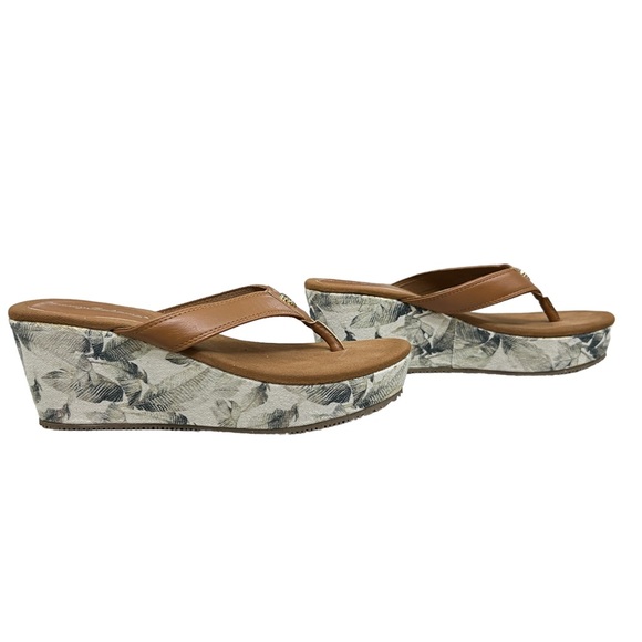 Tommy Bahama Shoes - Tommy Bahama Seige tan tropical women’s thong wedge size 7